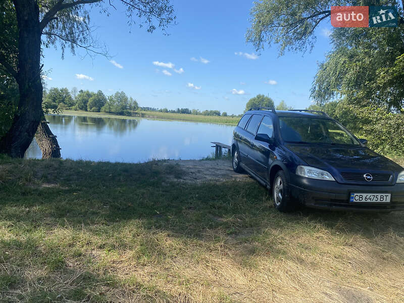 Универсал Opel Astra 1998 в Марганце
