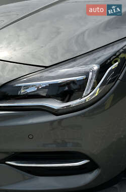 Хэтчбек Opel Astra 2019 в 