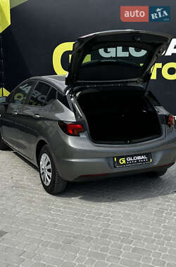 Хэтчбек Opel Astra 2019 в 