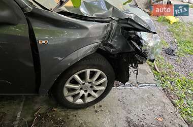 Универсал Opel Astra 2005 в 