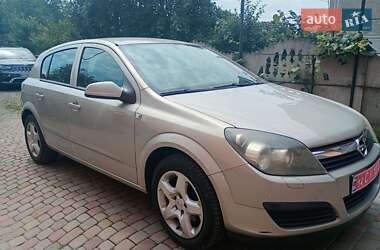 Хэтчбек Opel Astra 2007 в Калуше