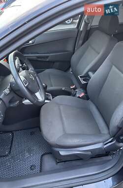Универсал Opel Astra 2009 в 