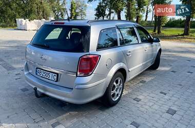 Универсал Opel Astra 2006 в 