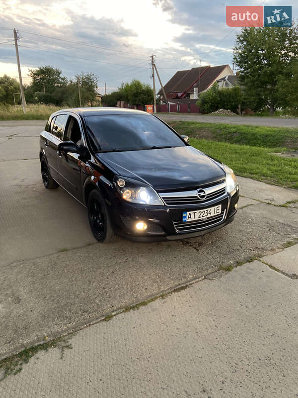Opel Astra 2007