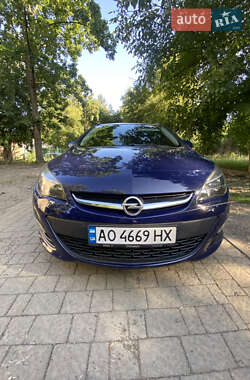 Opel Astra 2014