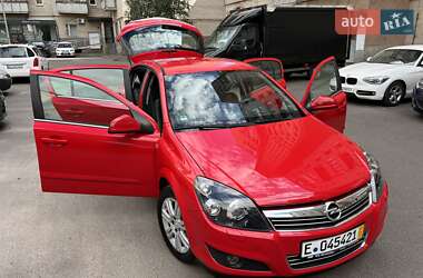 Хетчбек Opel Astra 2009 в Луцьку