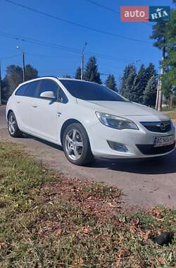 Универсал Opel Astra 2012 в Луцке