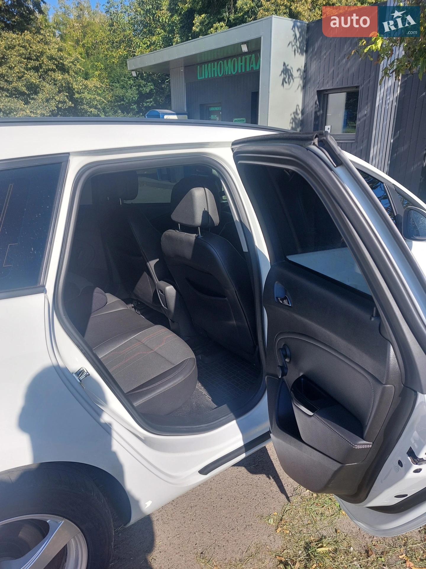 2012 Opel Astra - мініатюра 8