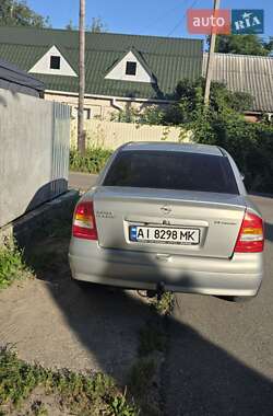 Седан Opel Astra 2006 в Борисполе