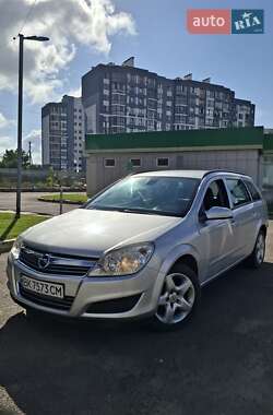 Универсал Opel Astra 2008 в Луцке