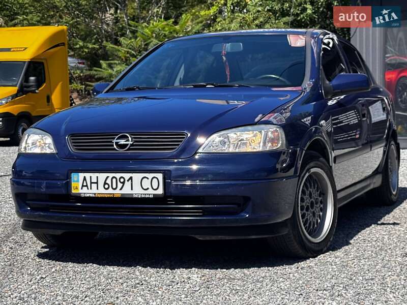 Opel Astra 2003