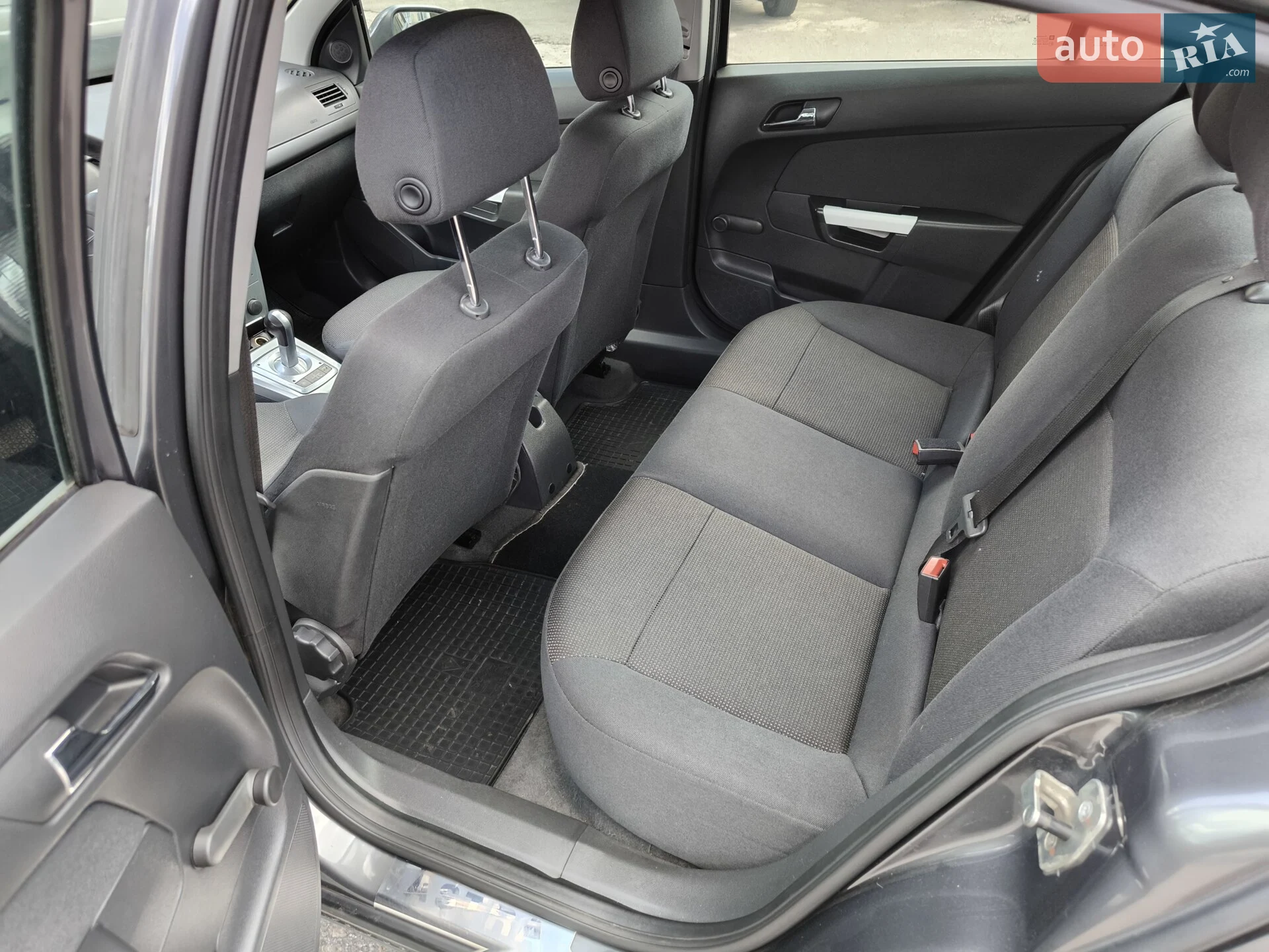 2012 Opel Astra - мініатюра 9