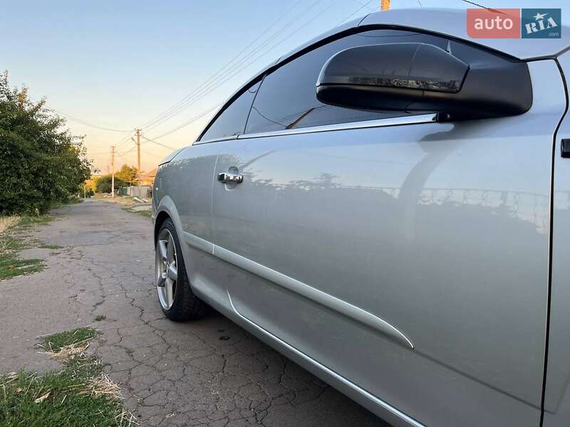 Кабриолет Opel Astra 2008 в Балте фото 16 Кабриолет Opel Astra 2008 в Балте
