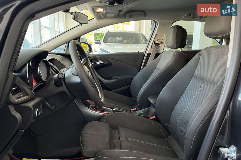 Универсал Opel Astra 2015 в Шептицькому