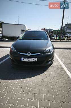 Универсал Opel Astra 2015 в 