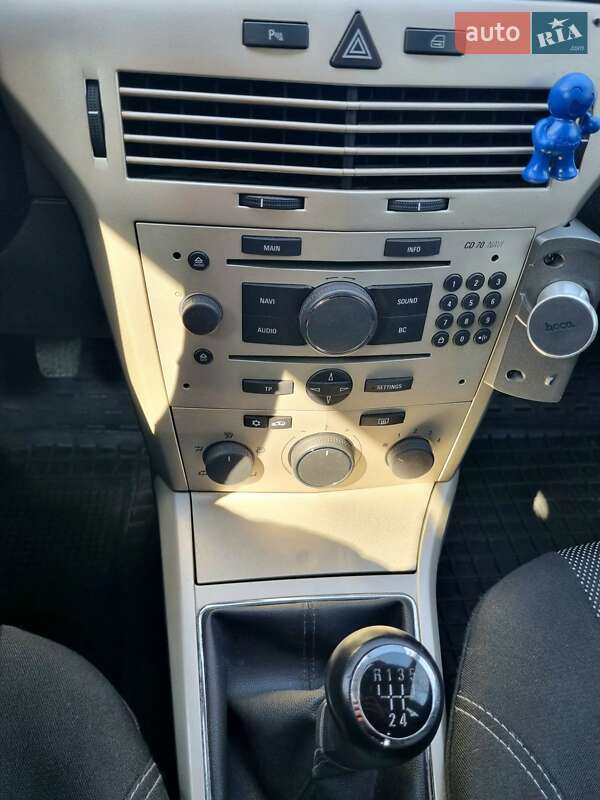 Универсал Opel Astra 2008 в Каменском