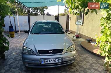 Седан Opel Astra 2005 в Ізмаїлі