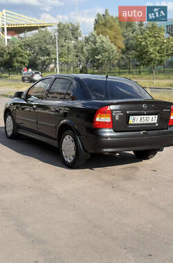 Седан Opel Astra 2007 в 