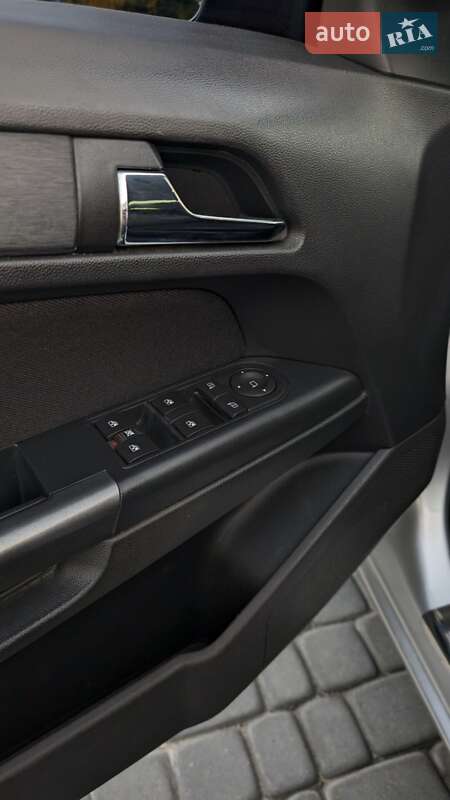 Универсал Opel Astra 2010 в Киеве