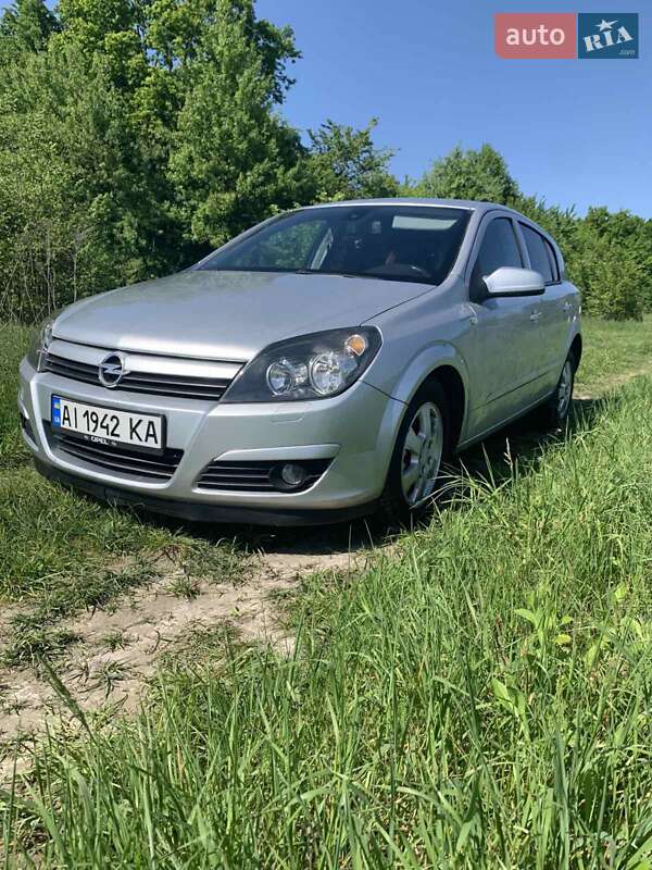 Opel Astra 2004