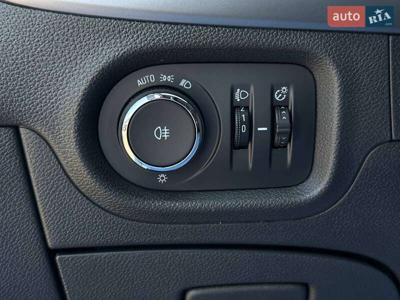 Універсал Opel Astra 2018 в Рівному фото 17 Універсал Opel Astra 2018 в Рівному