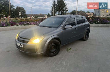 Хетчбек Opel Astra 2004 в Ізяславі