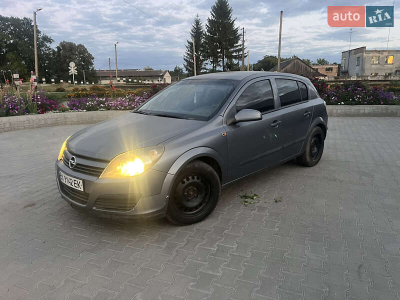 Opel Astra 2004