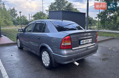 Седан Opel Astra 2008 в 