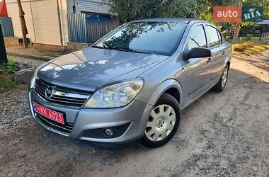 Opel Astra 2008