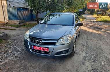 Седан Opel Astra 2008 в 