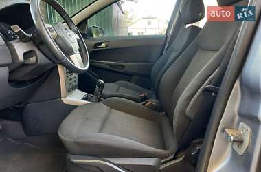 Седан Opel Astra 2008 в 