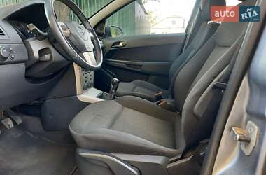 Седан Opel Astra 2008 в 