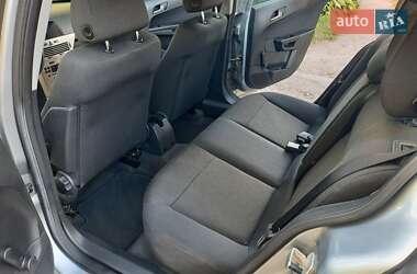 Седан Opel Astra 2008 в 