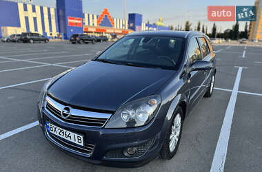 Універсал Opel Astra 2009 в Кам'янець-Подільському