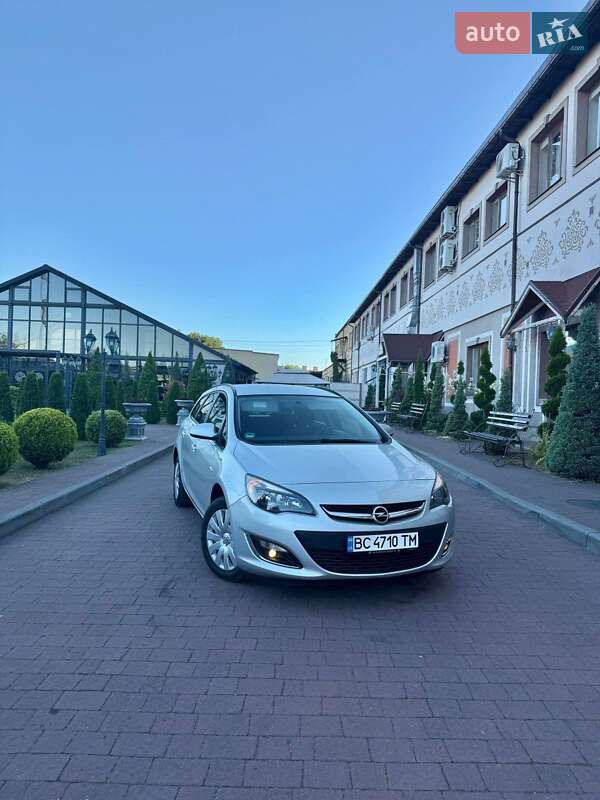 Opel Astra 2013