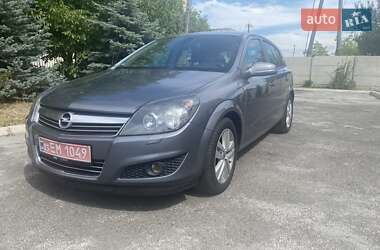 Хэтчбек Opel Astra 2007 в Тальном
