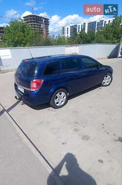 Универсал Opel Astra 2009 в Ивано-Франковске