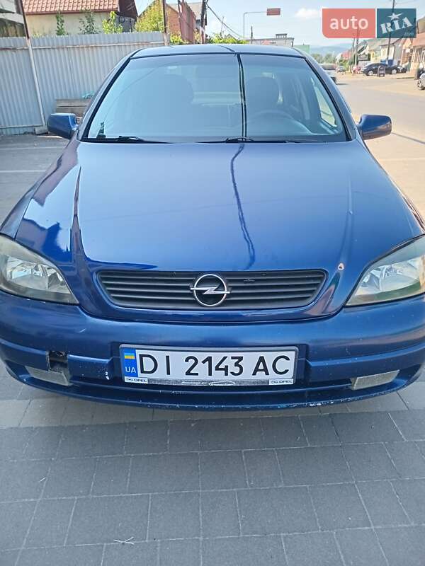 Седан Opel Astra 2003 в Тальному фото 4 Седан Opel Astra 2003 в Тальному