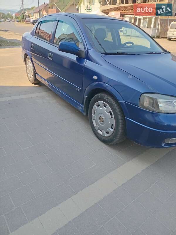 Седан Opel Astra 2003 в Тальному фото 6 Седан Opel Astra 2003 в Тальному