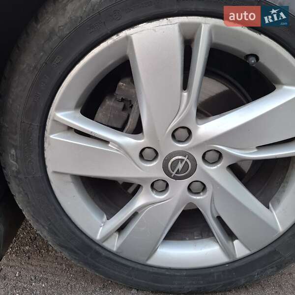 Универсал Opel Astra 2013 в Львове