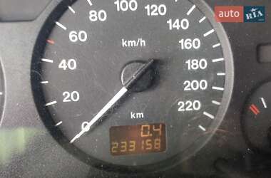 Седан Opel Astra 2000 в 