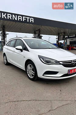 Універсал Opel Astra 2019 в Харкові