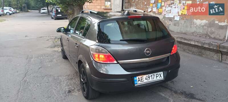 Хэтчбек Opel Astra 2009 в Каменском фото 7 Хэтчбек Opel Astra 2009 в Каменском