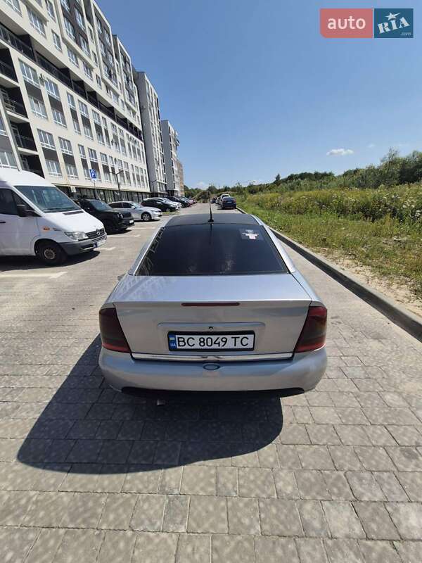 Купе Opel Astra 2002 в Львове