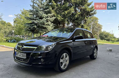 Хэтчбек Opel Astra 2009 в 
