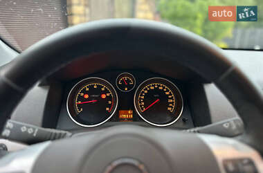 Универсал Opel Astra 2009 в 