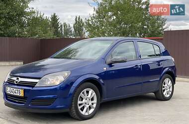 Хэтчбек Opel Astra 2006 в 