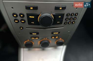 Универсал Opel Astra 2008 в 