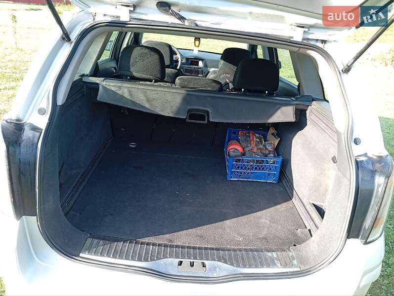 Универсал Opel Astra 2006 в Ждениеве фото 2 Универсал Opel Astra 2006 в Ждениеве