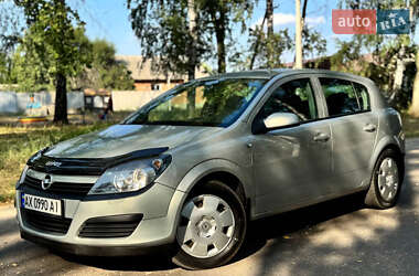 Хетчбек Opel Astra 2005 в Охтирці
